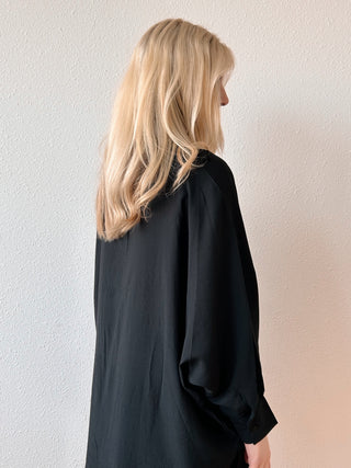 Leyna Oversized Shirtdress in Black