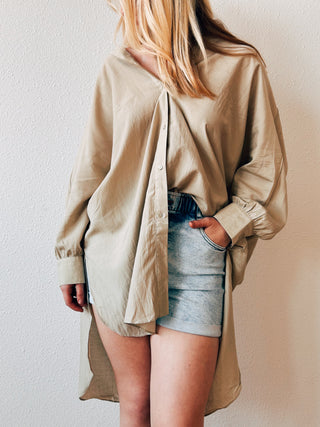 Leyna Oversized Shirtdress in Dried Sage