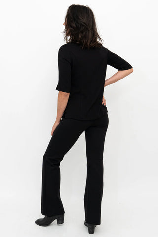 Daya Pant in Black