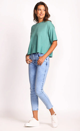 White Smoke The Cecelia Top in Cool Mint