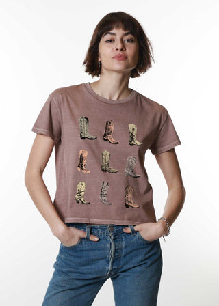 Cowboy Boots T-Shirt in Mocha Mauve