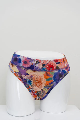 Bamboo Thong in Violet Fiesta