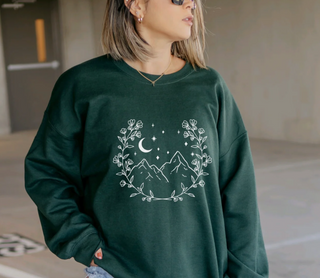 Wild Mountains Sweatshirt | Forest Green