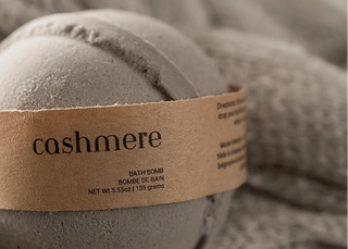 Canadian Cashmere Bath Bomb