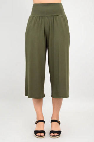 Gaylene Bamboo Capri | Khaki