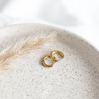 Everyday Huggie Hoops | Gold