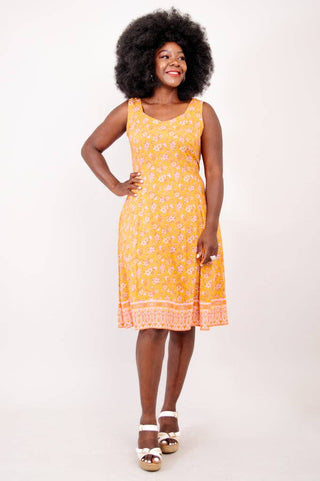 Misty Rose Sara Sweetheart Midi Dress (Curvy)